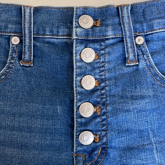 MADEWELL Hi-Rise Denim Shorts - Picture 6 of 15